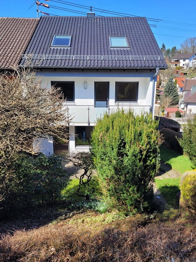 Predaj domu 218 m², pozemek 450 m², Günzburg, Bavorsko Predaj domu 218 m², pozemek 450 m², Günzburg, Bavorsko