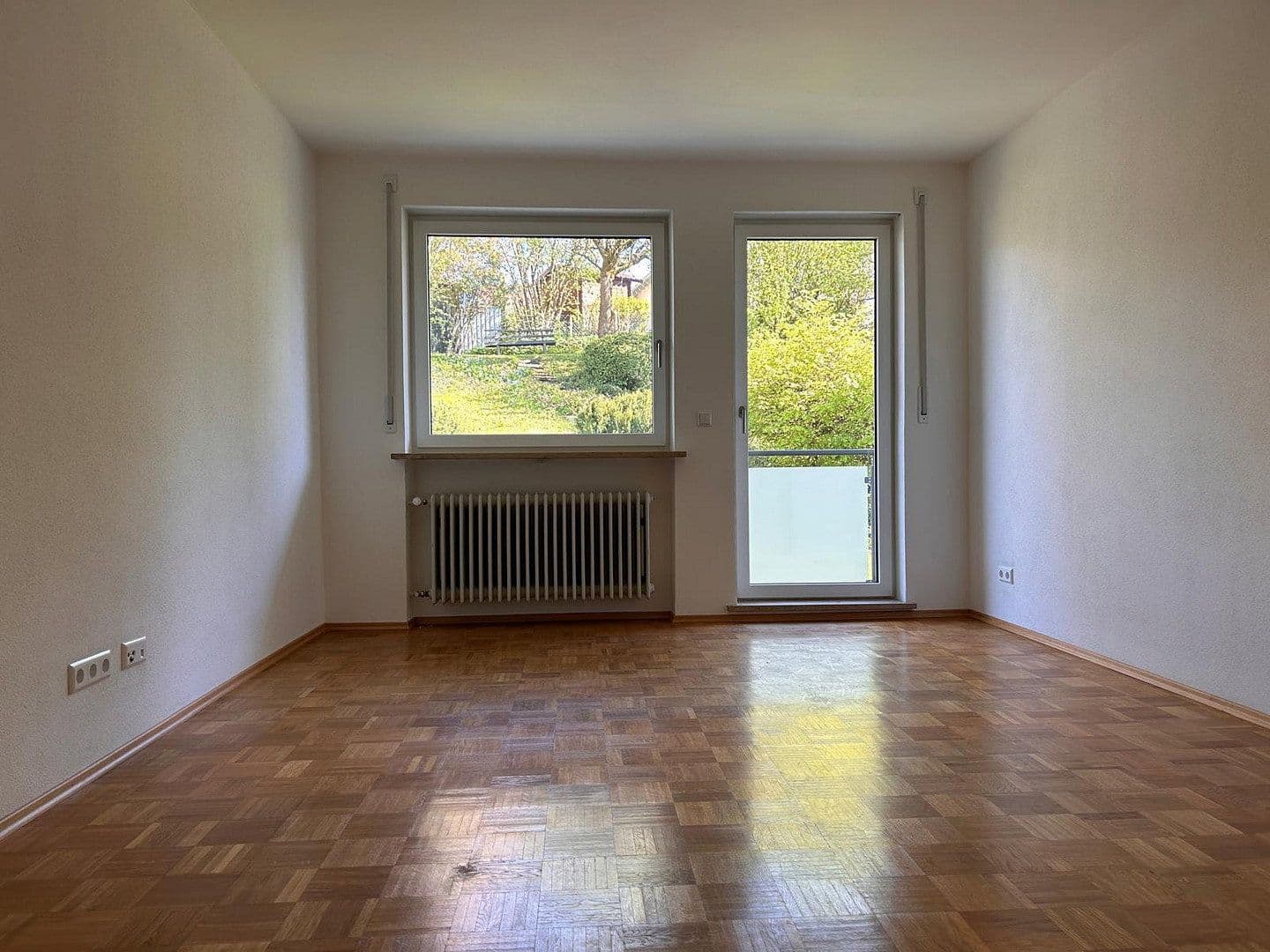 Predaj domu 218 m², pozemek 450 m², Günzburg, Bavorsko Predaj domu 218 m², pozemek 450 m², Günzburg, Bavorsko