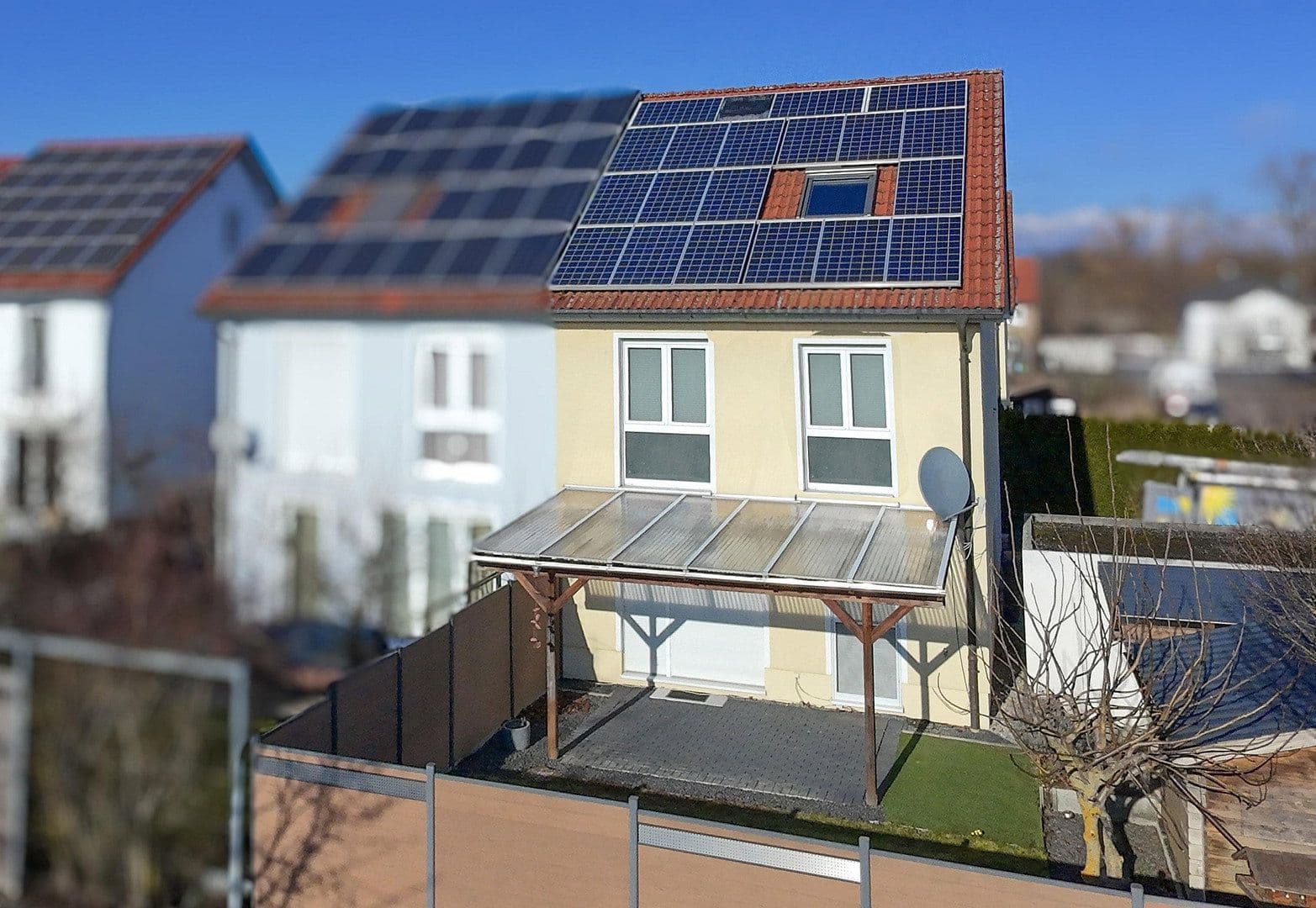 Predaj domu 128 m², pozemek 282 m², Ingolstadt, Bavorsko Predaj domu 128 m², pozemek 282 m², Ingolstadt, Bavorsko