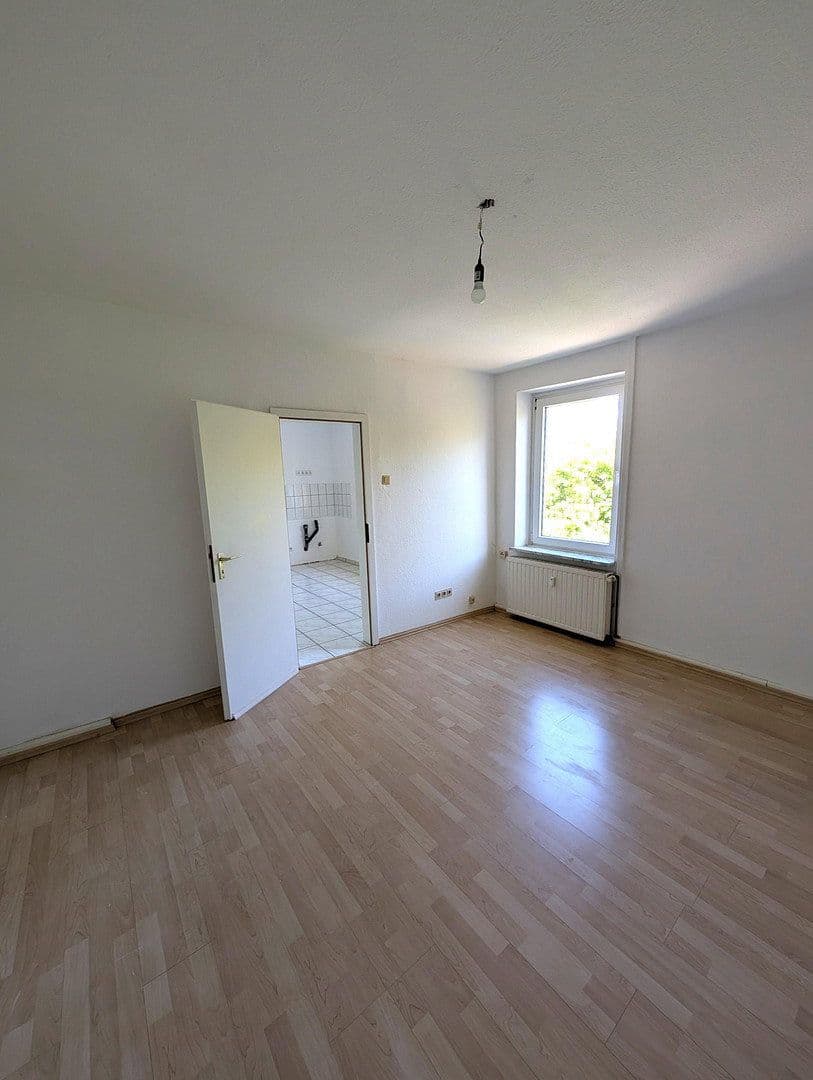 Prenájom bytu 3-izbový 83 m², Dürener Straße 17, Dortmund, Severné Porýnie - Westfálsko Prenájom bytu 3-izbový 83 m², Dürener Straße 17, Dortmund, Severné Porýnie - Westfálsko