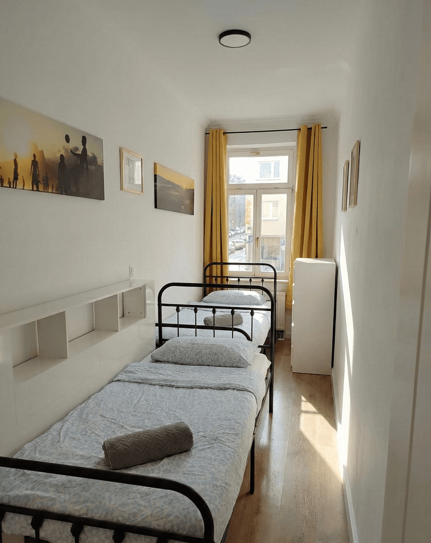 Prenájom bytu 2-izbový 60 m², Leipzig, Sasko Prenájom bytu 2-izbový 60 m², Leipzig, Sasko