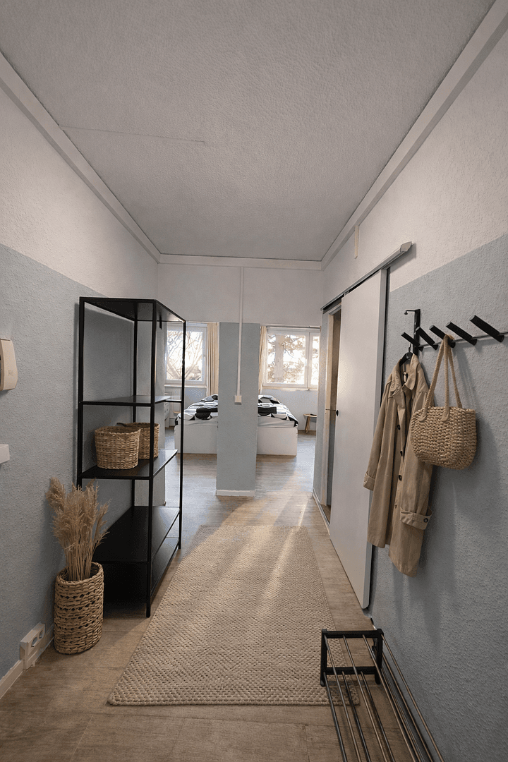 Prenájom bytu 3-izbový 65 m², Schlosserstraße 15, Halle-Saale, Sasko-Anhaltsko Prenájom bytu 3-izbový 65 m², Schlosserstraße 15, Halle-Saale, Sasko-Anhaltsko