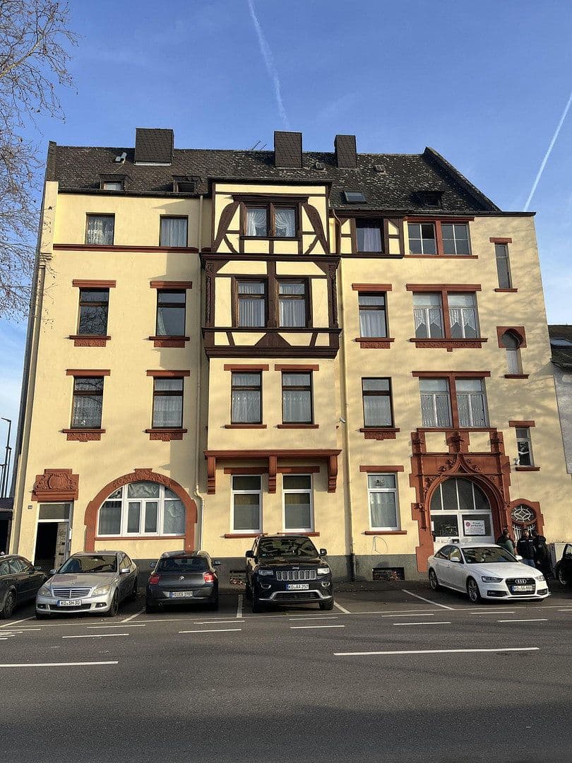 Predaj domu 1.040 m², pozemek 721 m², Andernacher Str.82-84, Koblenz, Porýnie-Falcko Predaj domu 1.040 m², pozemek 721 m², Andernacher Str.82-84, Koblenz, Porýnie-Falcko