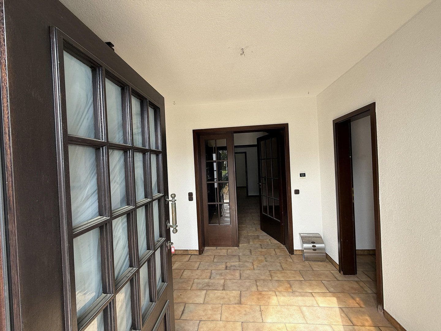 Prenájom domu 255 m², pozemek 1.500 m², Bornwiese 4, Ransbach-Baumbach, Porýnie-Falcko Prenájom domu 255 m², pozemek 1.500 m², Bornwiese 4, Ransbach-Baumbach, Porýnie-Falcko