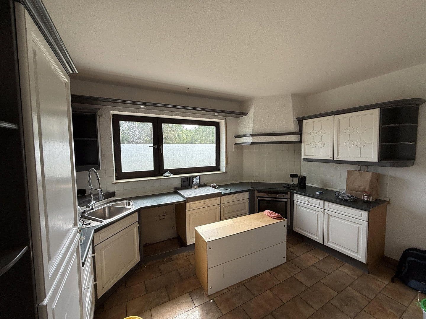 Prenájom domu 255 m², pozemek 1.500 m², Bornwiese 4, Ransbach-Baumbach, Porýnie-Falcko Prenájom domu 255 m², pozemek 1.500 m², Bornwiese 4, Ransbach-Baumbach, Porýnie-Falcko