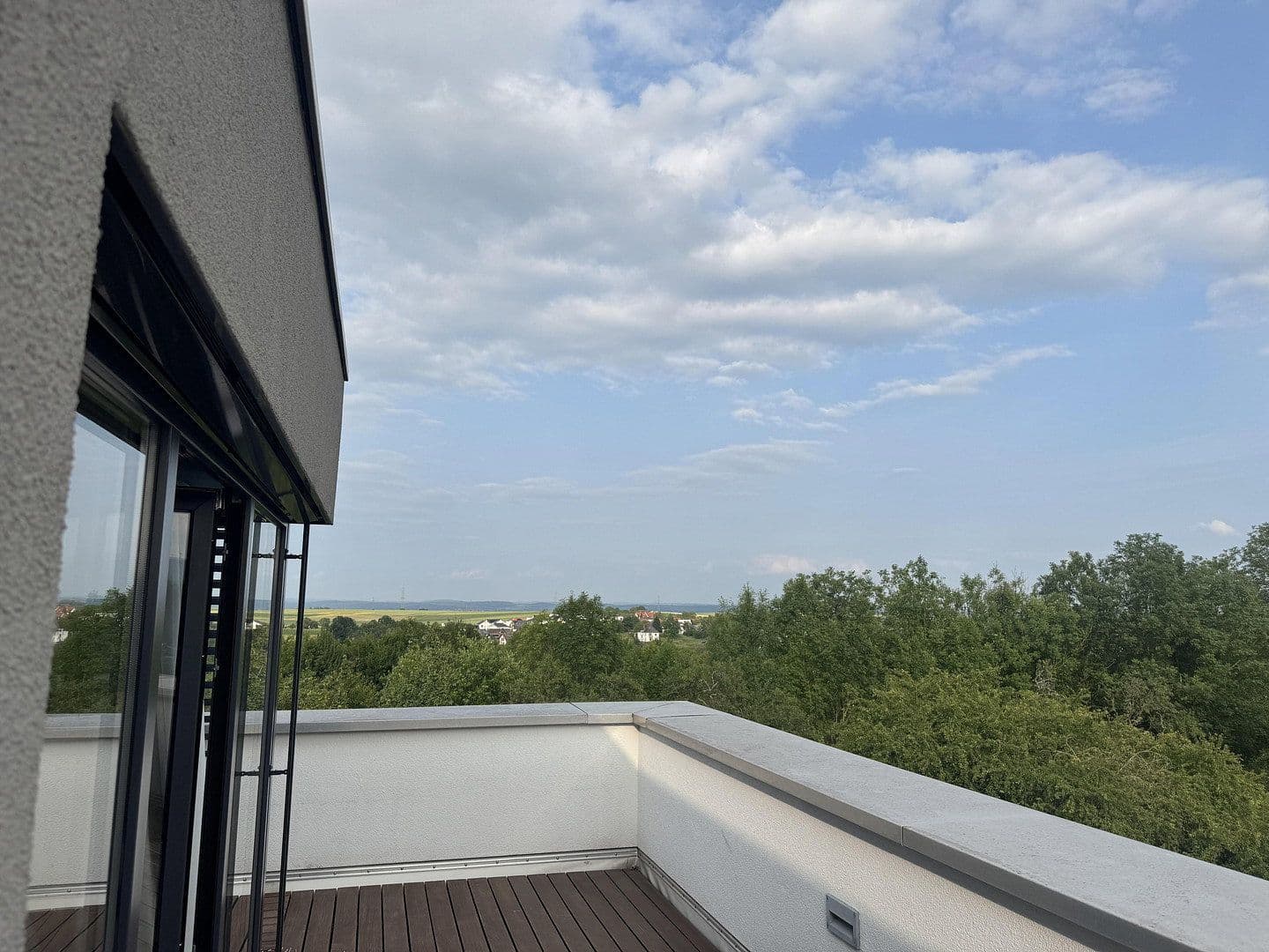 Predaj domu 214 m², pozemek 471 m², Bad Nauheim, Hesensko Predaj domu 214 m², pozemek 471 m², Bad Nauheim, Hesensko