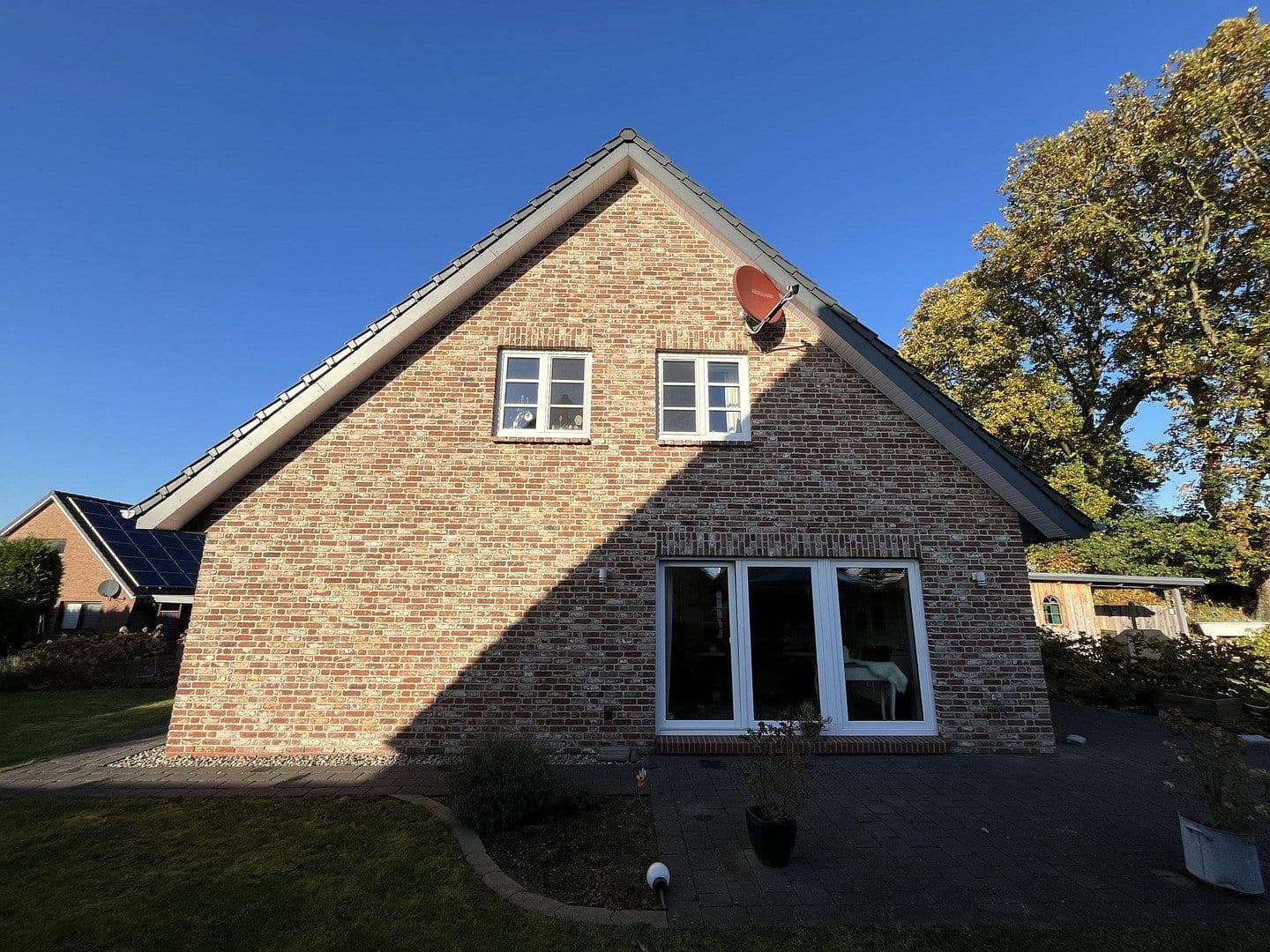 Predaj domu 146 m², pozemek 815 m², Tellingstedt, Šlezvicko-Holštajnsko Predaj domu 146 m², pozemek 815 m², Tellingstedt, Šlezvicko-Holštajnsko
