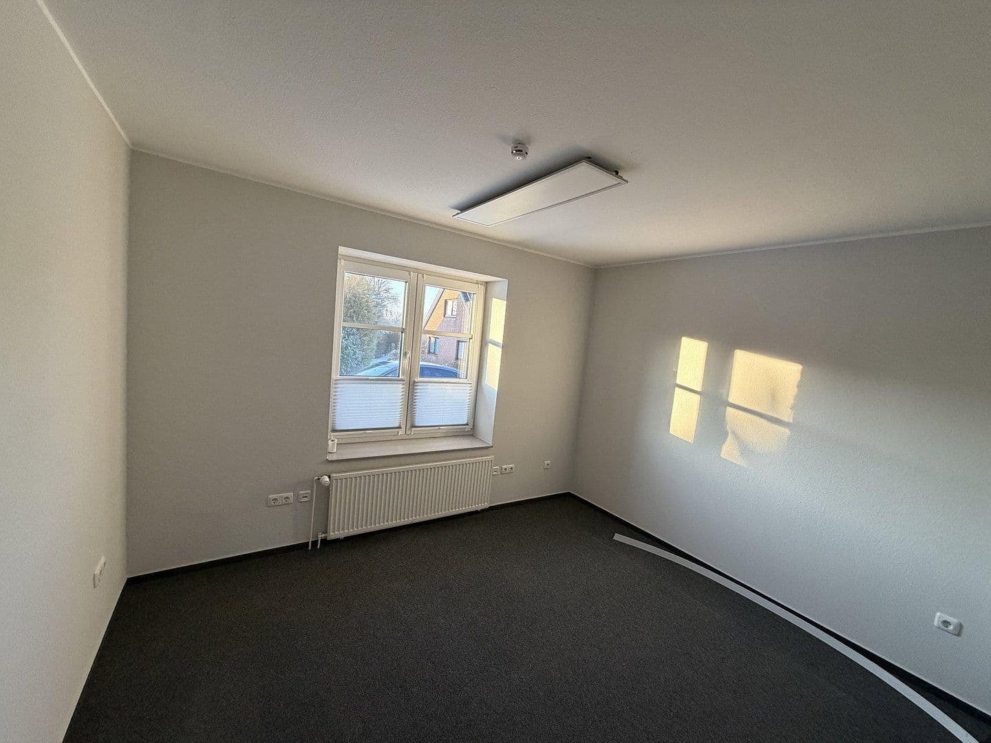 Predaj domu 146 m², pozemek 815 m², Tellingstedt, Šlezvicko-Holštajnsko Predaj domu 146 m², pozemek 815 m², Tellingstedt, Šlezvicko-Holštajnsko