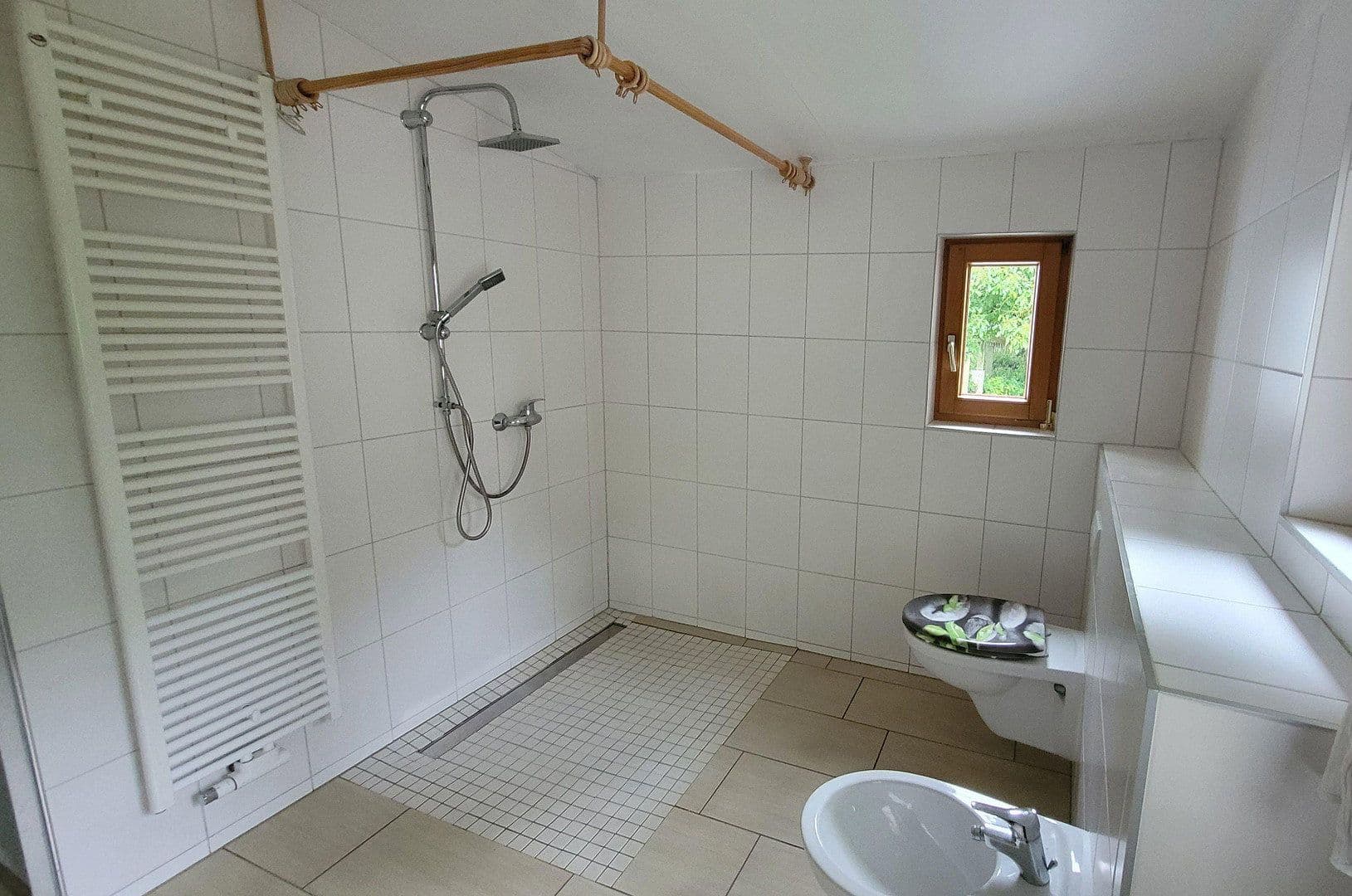 Predaj domu 180 m², pozemek 920 m², Marktleugast, Bavorsko Predaj domu 180 m², pozemek 920 m², Marktleugast, Bavorsko