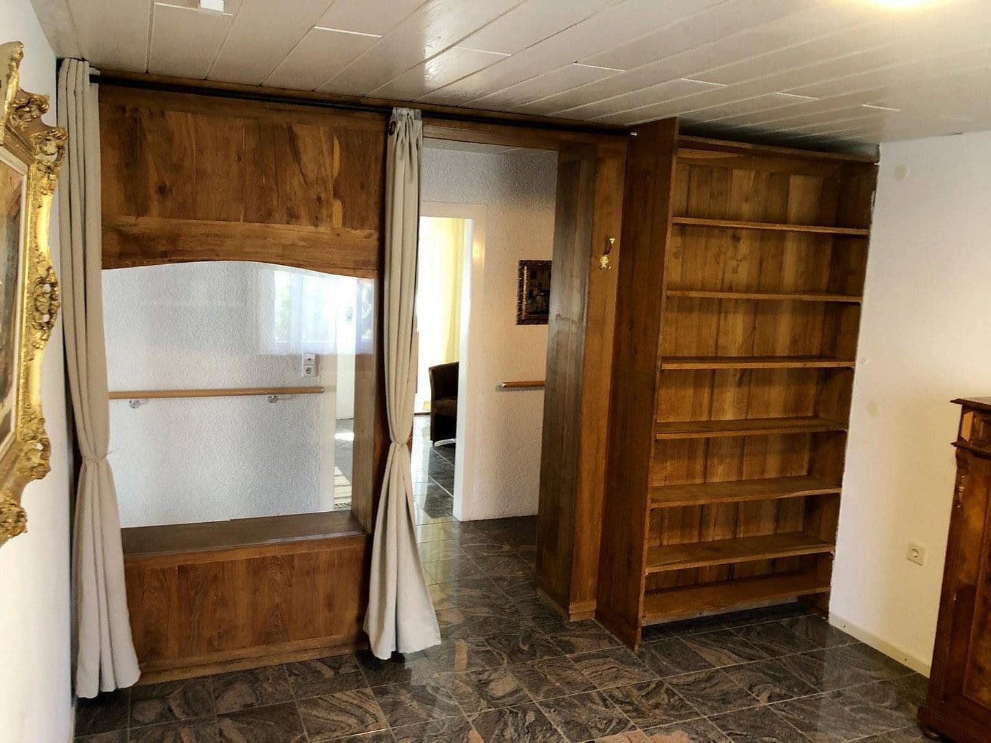 Predaj domu 193 m², pozemek 236 m², Pliezhausen, Bádensko-Wurttembersko Predaj domu 193 m², pozemek 236 m², Pliezhausen, Bádensko-Wurttembersko