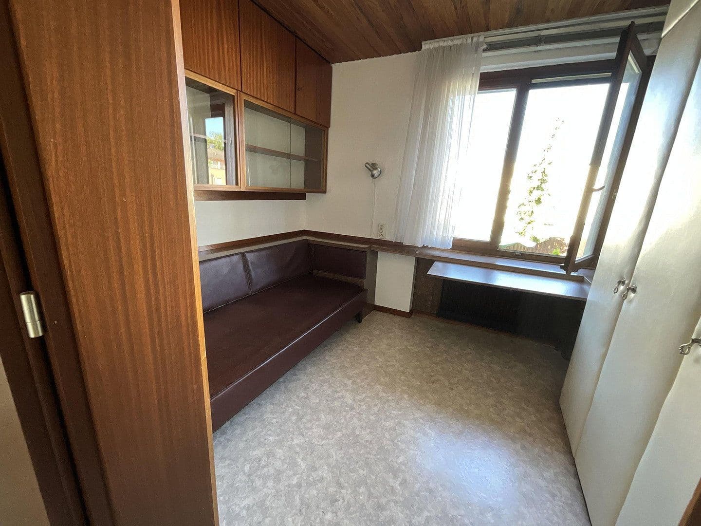 Predaj domu 136 m², pozemek 386 m², Ernst-Reuter-Str. 32, Hürth, Severné Porýnie - Westfálsko Predaj domu 136 m², pozemek 386 m², Ernst-Reuter-Str. 32, Hürth, Severné Porýnie - Westfálsko