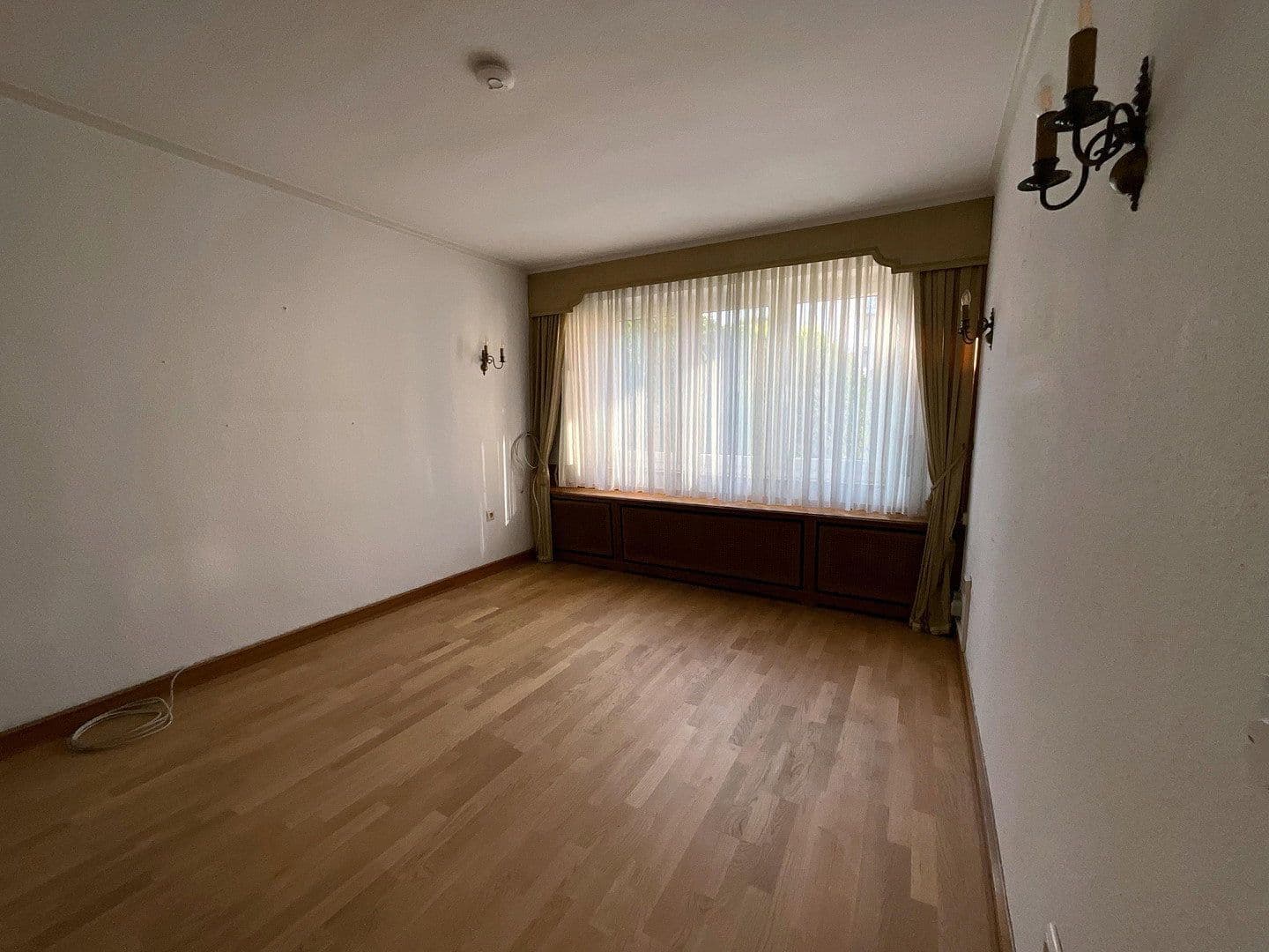 Predaj domu 136 m², pozemek 386 m², Ernst-Reuter-Str. 32, Hürth, Severné Porýnie - Westfálsko Predaj domu 136 m², pozemek 386 m², Ernst-Reuter-Str. 32, Hürth, Severné Porýnie - Westfálsko