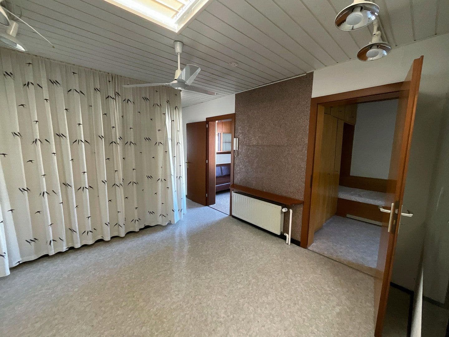 Predaj domu 136 m², pozemek 386 m², Ernst-Reuter-Str. 32, Hürth, Severné Porýnie - Westfálsko Predaj domu 136 m², pozemek 386 m², Ernst-Reuter-Str. 32, Hürth, Severné Porýnie - Westfálsko