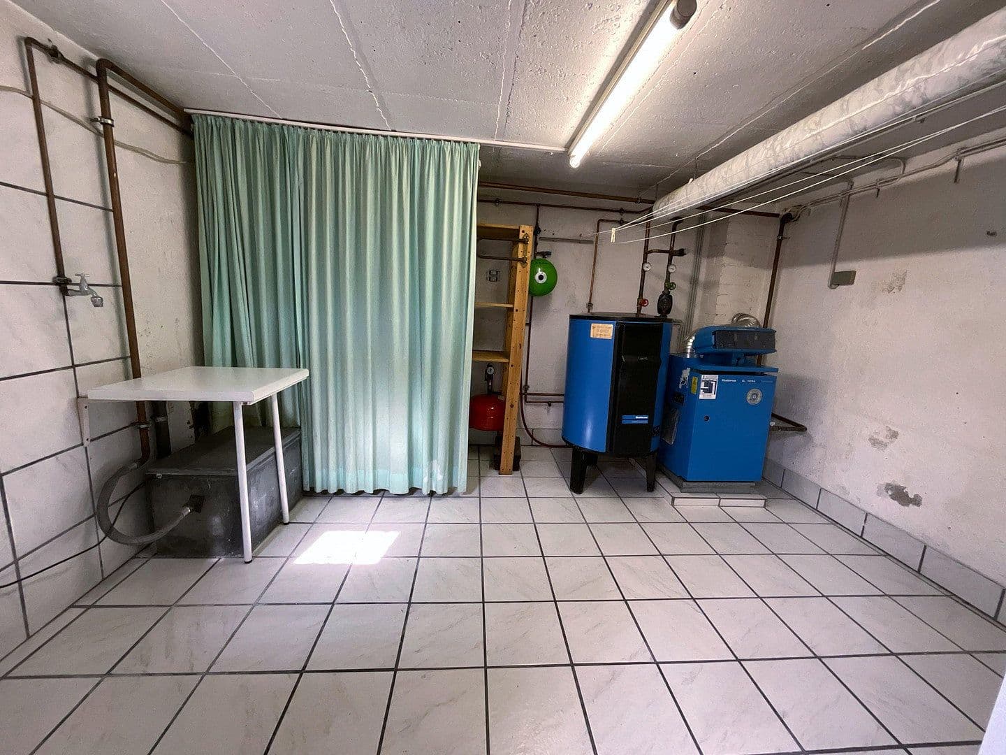 Predaj domu 136 m², pozemek 386 m², Ernst-Reuter-Str. 32, Hürth, Severné Porýnie - Westfálsko Predaj domu 136 m², pozemek 386 m², Ernst-Reuter-Str. 32, Hürth, Severné Porýnie - Westfálsko