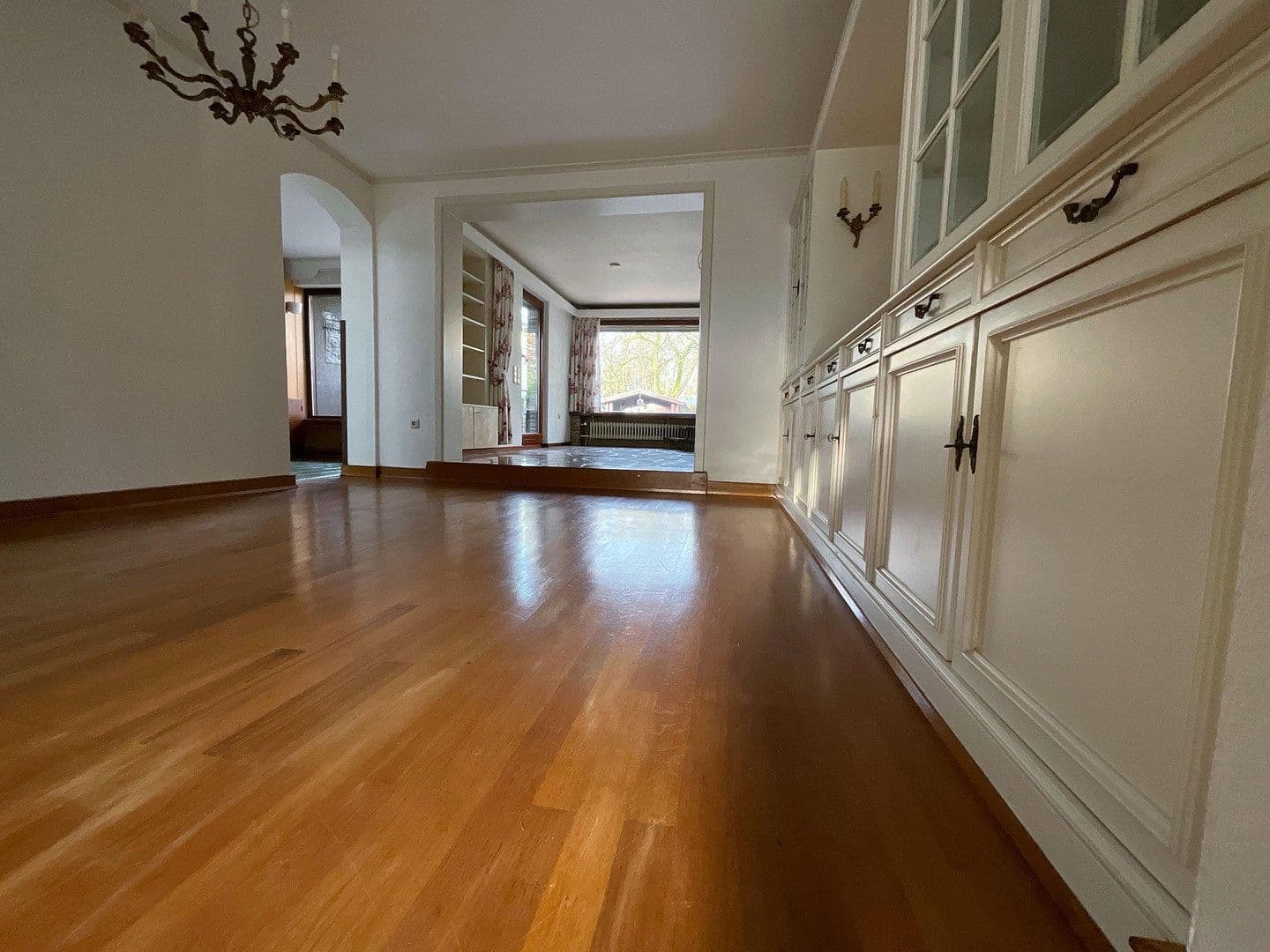 Predaj domu 136 m², pozemek 386 m², Ernst-Reuter-Str. 32, Hürth, Severné Porýnie - Westfálsko Predaj domu 136 m², pozemek 386 m², Ernst-Reuter-Str. 32, Hürth, Severné Porýnie - Westfálsko