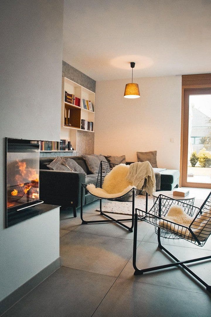 Predaj domu 204 m², pozemek 928 m², Kaffeeberg 32, Gablingen, Bavorsko Predaj domu 204 m², pozemek 928 m², Kaffeeberg 32, Gablingen, Bavorsko
