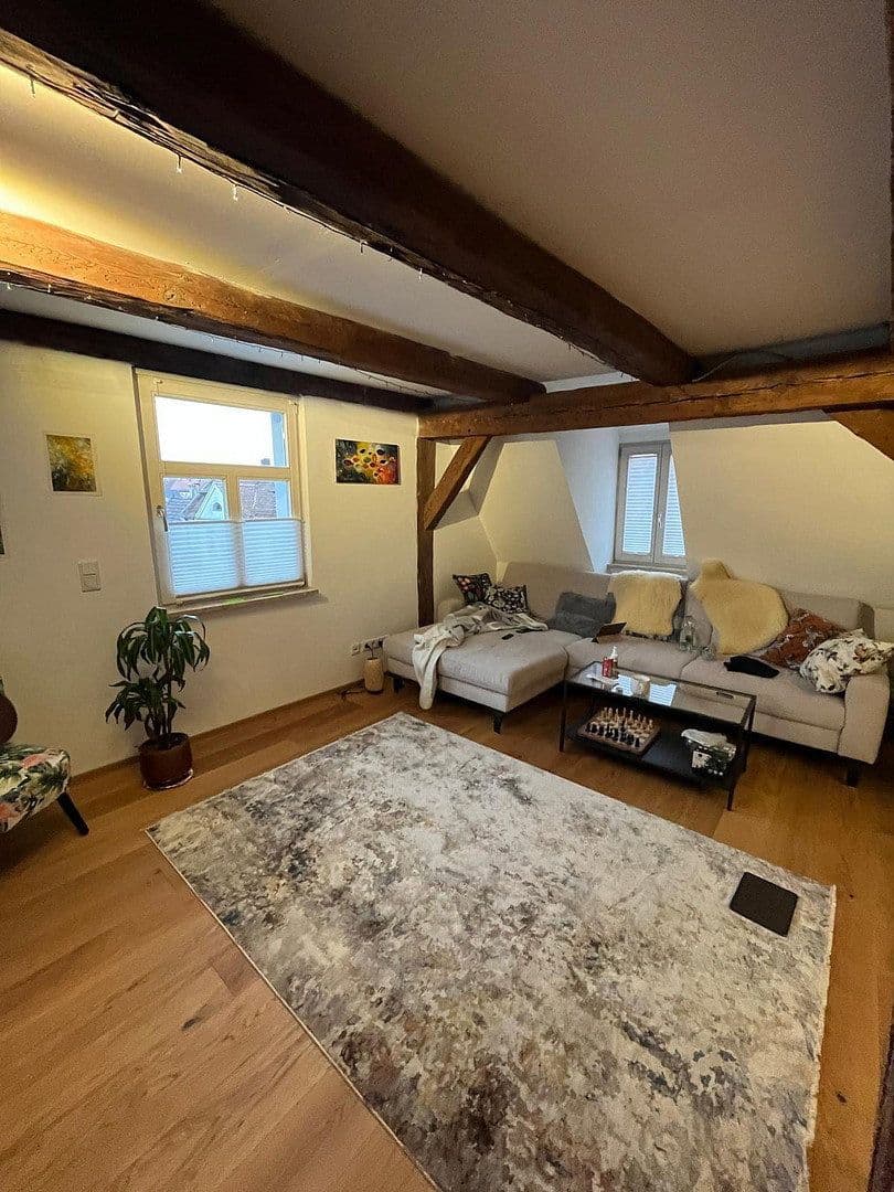 Prenájom bytu 2-izbový 101 m², Schwabach, Bavorsko Prenájom bytu 2-izbový 101 m², Schwabach, Bavorsko