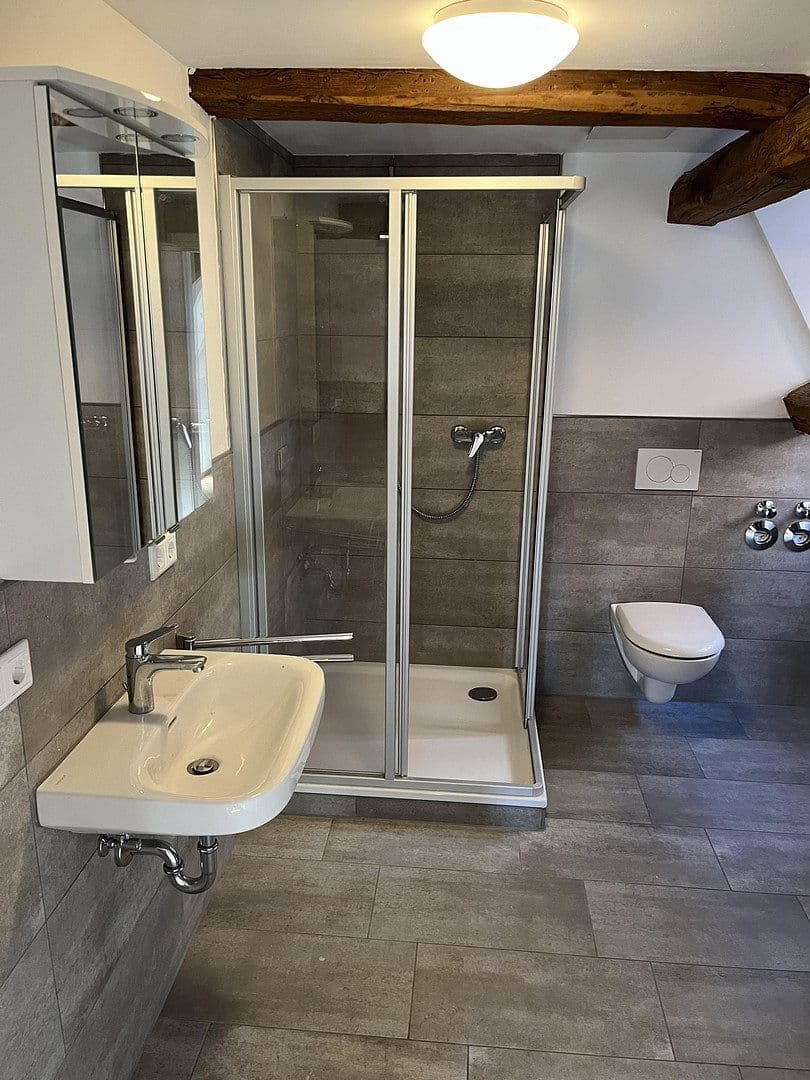 Prenájom bytu 2-izbový 101 m², Schwabach, Bavorsko Prenájom bytu 2-izbový 101 m², Schwabach, Bavorsko