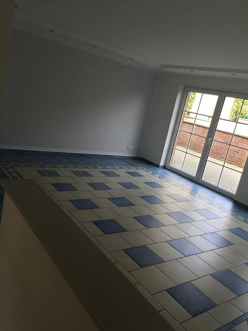 Predaj domu 113 m², pozemek 286 m², Am Waldrand 43, Hückelhoven, Severné Porýnie - Westfálsko Predaj domu 113 m², pozemek 286 m², Am Waldrand 43, Hückelhoven, Severné Porýnie - Westfálsko