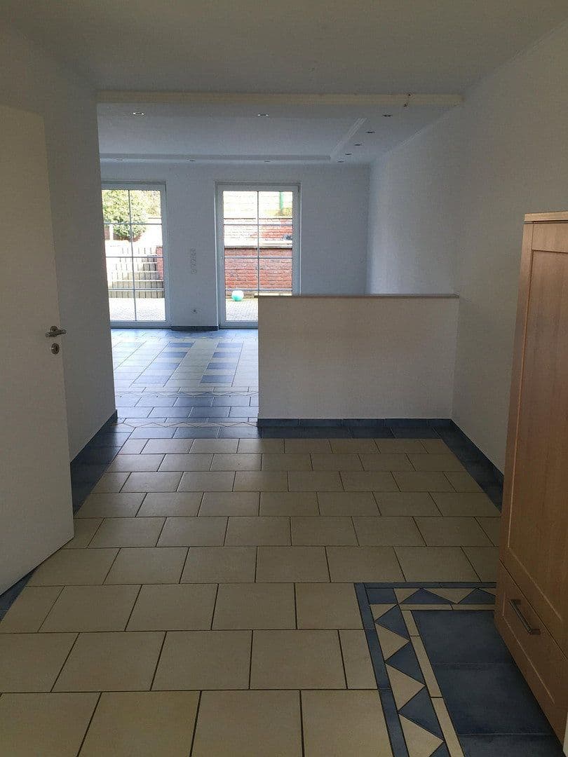 Predaj domu 113 m², pozemek 286 m², Am Waldrand 43, Hückelhoven, Severné Porýnie - Westfálsko Predaj domu 113 m², pozemek 286 m², Am Waldrand 43, Hückelhoven, Severné Porýnie - Westfálsko