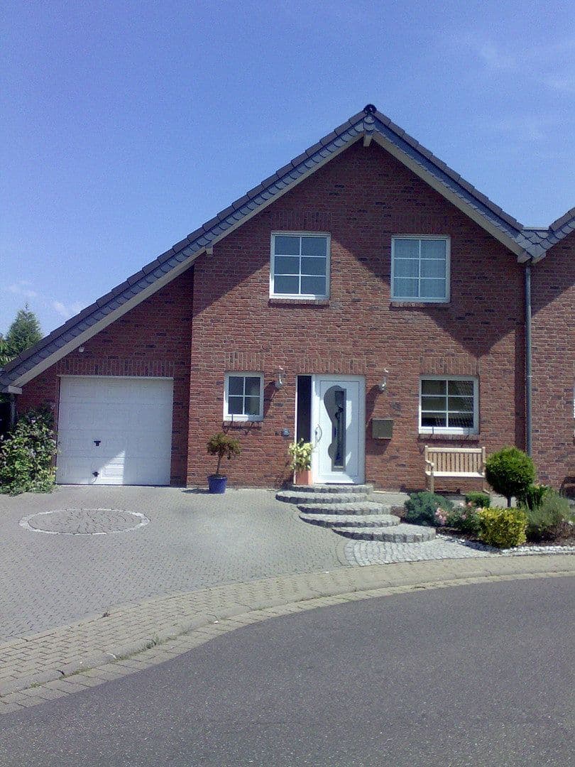 Predaj domu 113 m², pozemek 286 m², Am Waldrand 43, Hückelhoven, Severné Porýnie - Westfálsko Predaj domu 113 m², pozemek 286 m², Am Waldrand 43, Hückelhoven, Severné Porýnie - Westfálsko