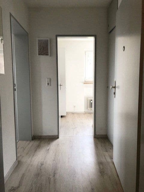 Prenájom bytu 2-izbový 55 m², Waldshut-Tiengen, Bádensko-Wurttembersko Prenájom bytu 2-izbový 55 m², Waldshut-Tiengen, Bádensko-Wurttembersko