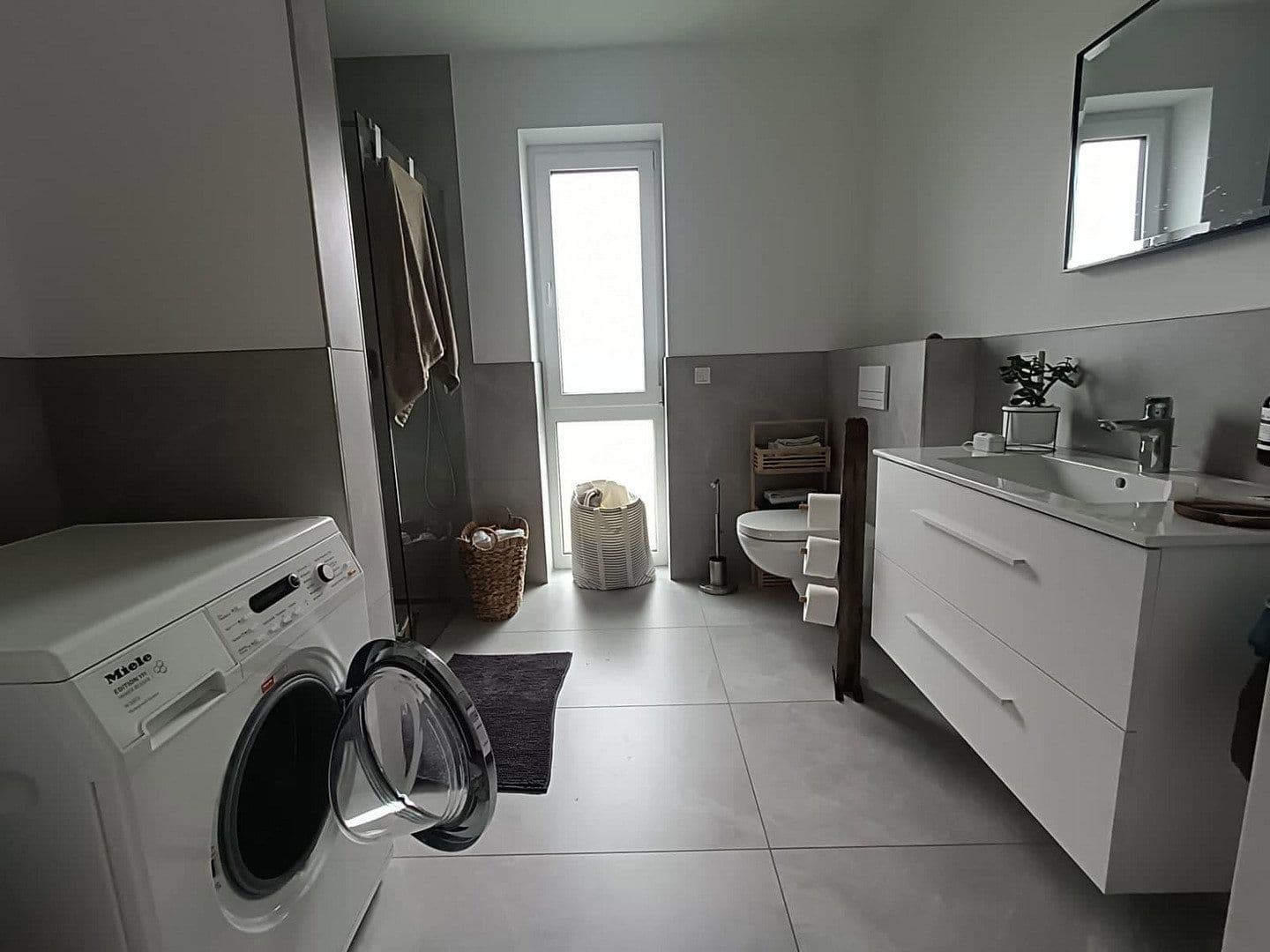 Prenájom bytu 2-izbový 63 m², Brölstraße 72, Waldbröl, Severné Porýnie - Westfálsko Prenájom bytu 2-izbový 63 m², Brölstraße 72, Waldbröl, Severné Porýnie - Westfálsko