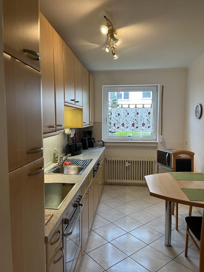 Prenájom bytu 2-izbový 64 m², Wiesbaden-Nordenstadt, Hesensko Prenájom bytu 2-izbový 64 m², Wiesbaden-Nordenstadt, Hesensko