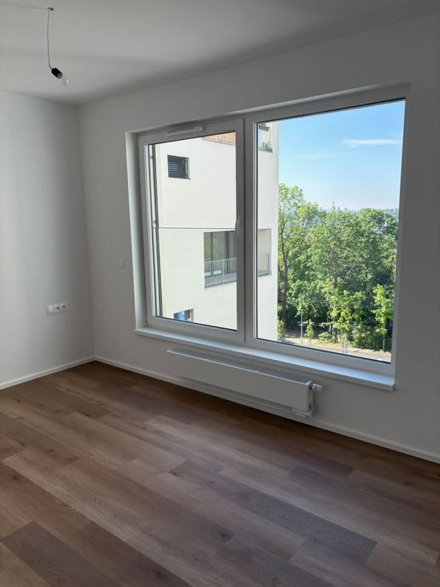 Prenájom bytu 2-izbový 61 m², Pod Krocínkou, Praha, Praha Prenájom bytu 2-izbový 61 m², Pod Krocínkou, Praha, Praha
