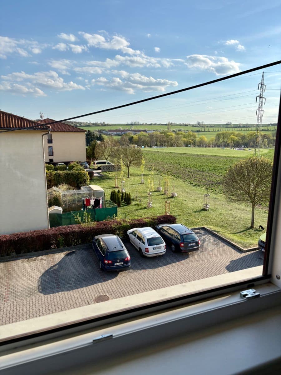 Prenájom bytu 3-izbový 58 m², Okružní, Roudnice nad Labem, Ústecký kraj Prenájom bytu 3-izbový 58 m², Okružní, Roudnice nad Labem, Ústecký kraj