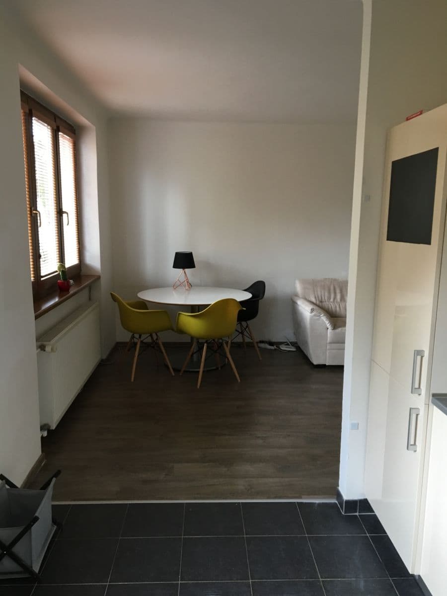 Prenájom bytu 2-izbový 53 m², Raisova, Plzeň, Plzeňský kraj Prenájom bytu 2-izbový 53 m², Raisova, Plzeň, Plzeňský kraj