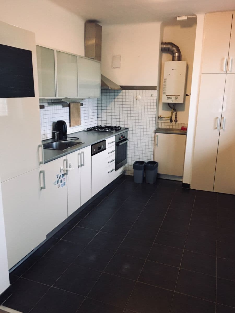 Prenájom bytu 2-izbový 53 m², Raisova, Plzeň, Plzeňský kraj Prenájom bytu 2-izbový 53 m², Raisova, Plzeň, Plzeňský kraj
