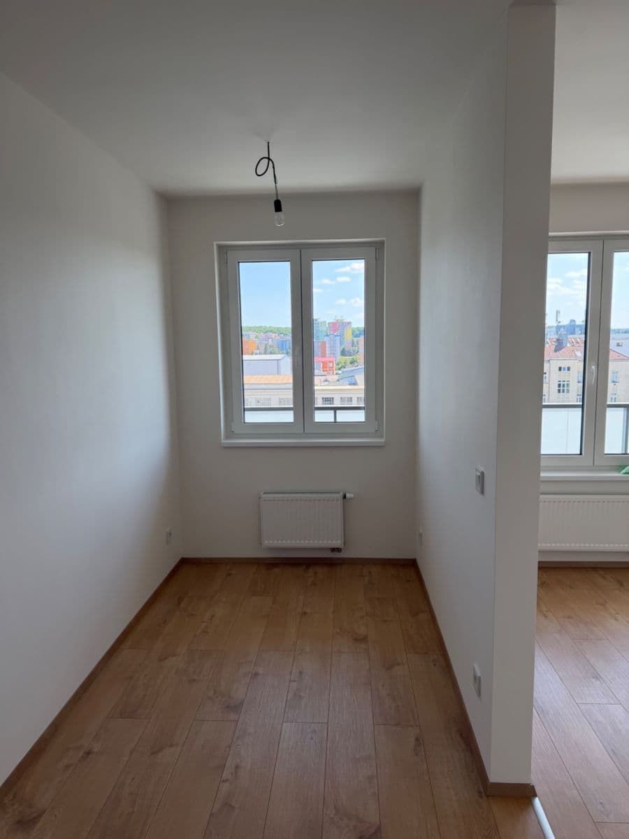 Predaj bytu 1-izbový 30 m², U Továren, Praha, Praha Predaj bytu 1-izbový 30 m², U Továren, Praha, Praha