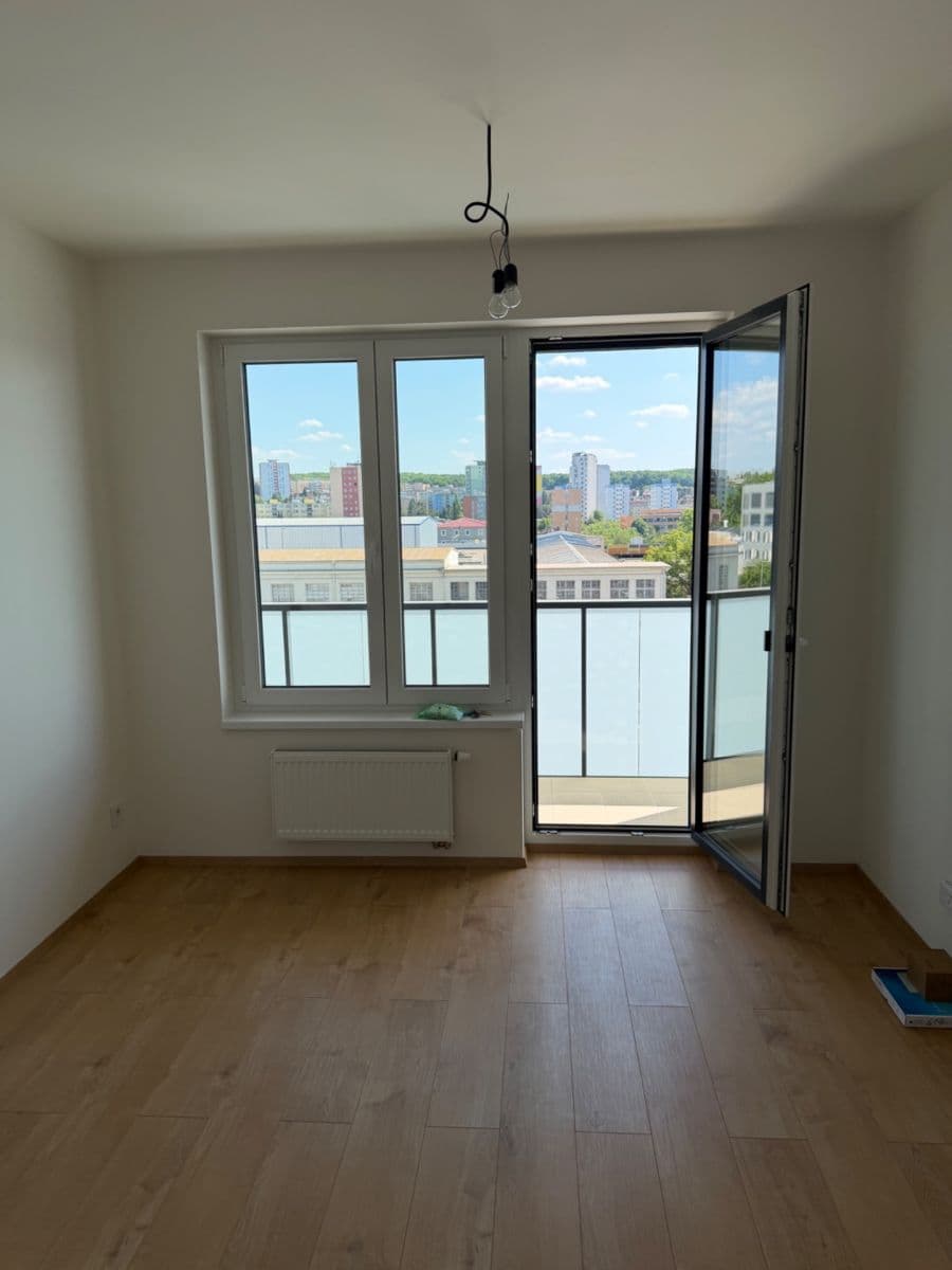 Predaj bytu 1-izbový 30 m², U Továren, Praha, Praha Predaj bytu 1-izbový 30 m², U Továren, Praha, Praha