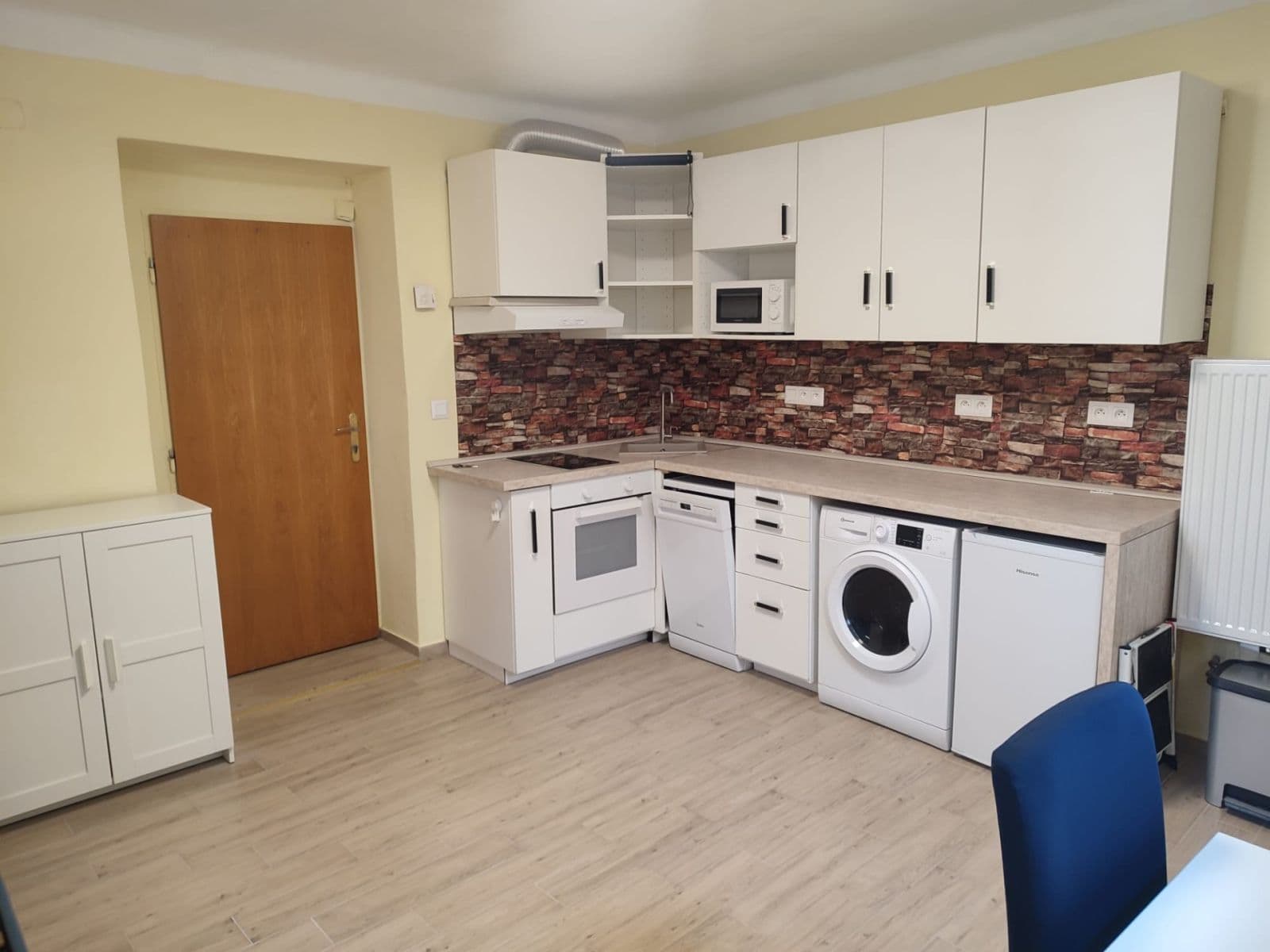 Prenájom bytu 1-izbový 22 m², Na Záhonech, Praha, Praha Prenájom bytu 1-izbový 22 m², Na Záhonech, Praha, Praha