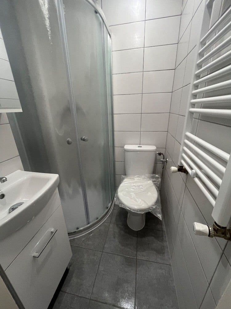 Prenájom bytu 1-izbový 22 m², Na Záhonech, Praha, Praha Prenájom bytu 1-izbový 22 m², Na Záhonech, Praha, Praha