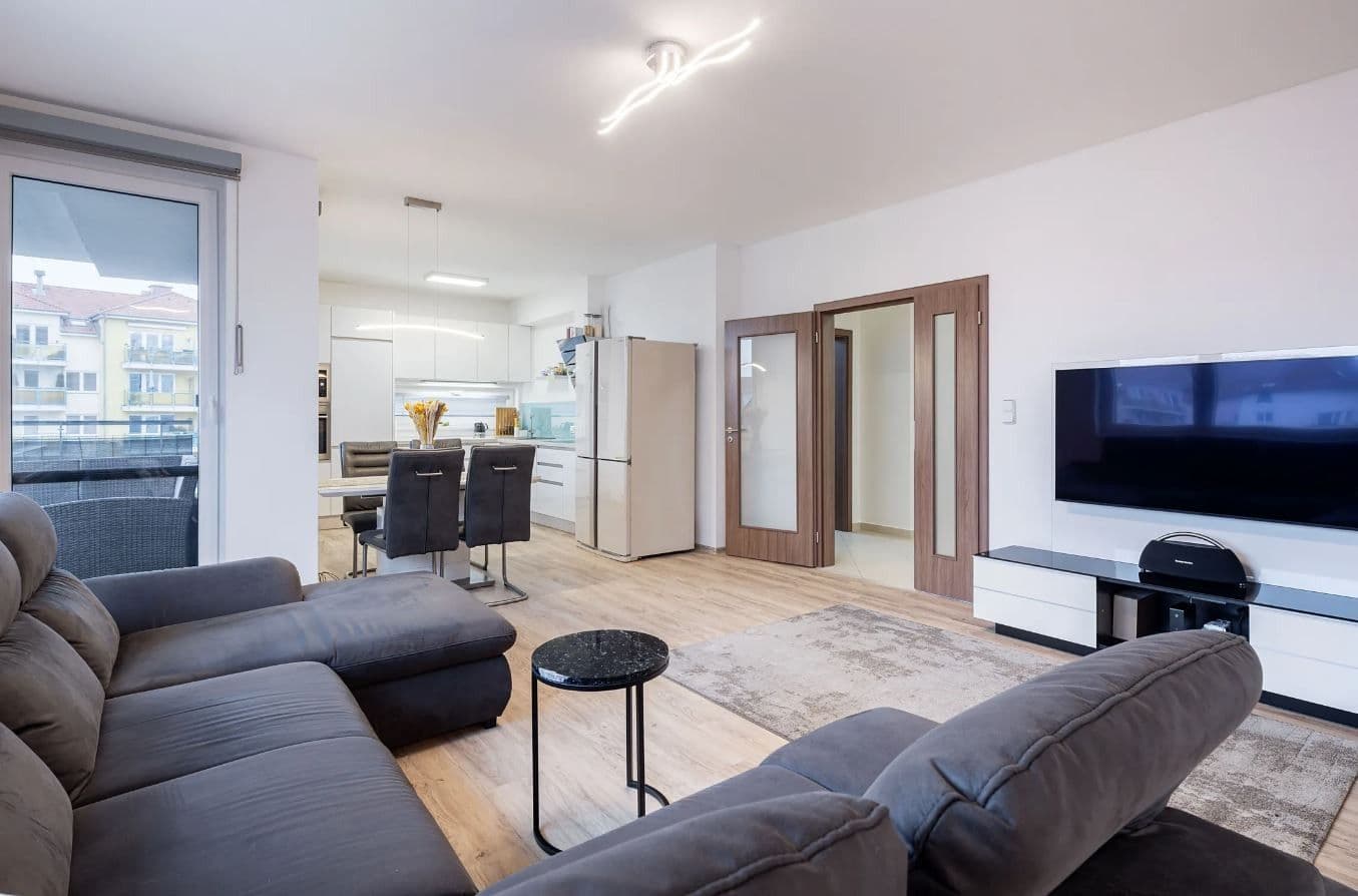 Predaj bytu 4-izbový 120 m², Padovská, Praha, Praha Predaj bytu 4-izbový 120 m², Padovská, Praha, Praha