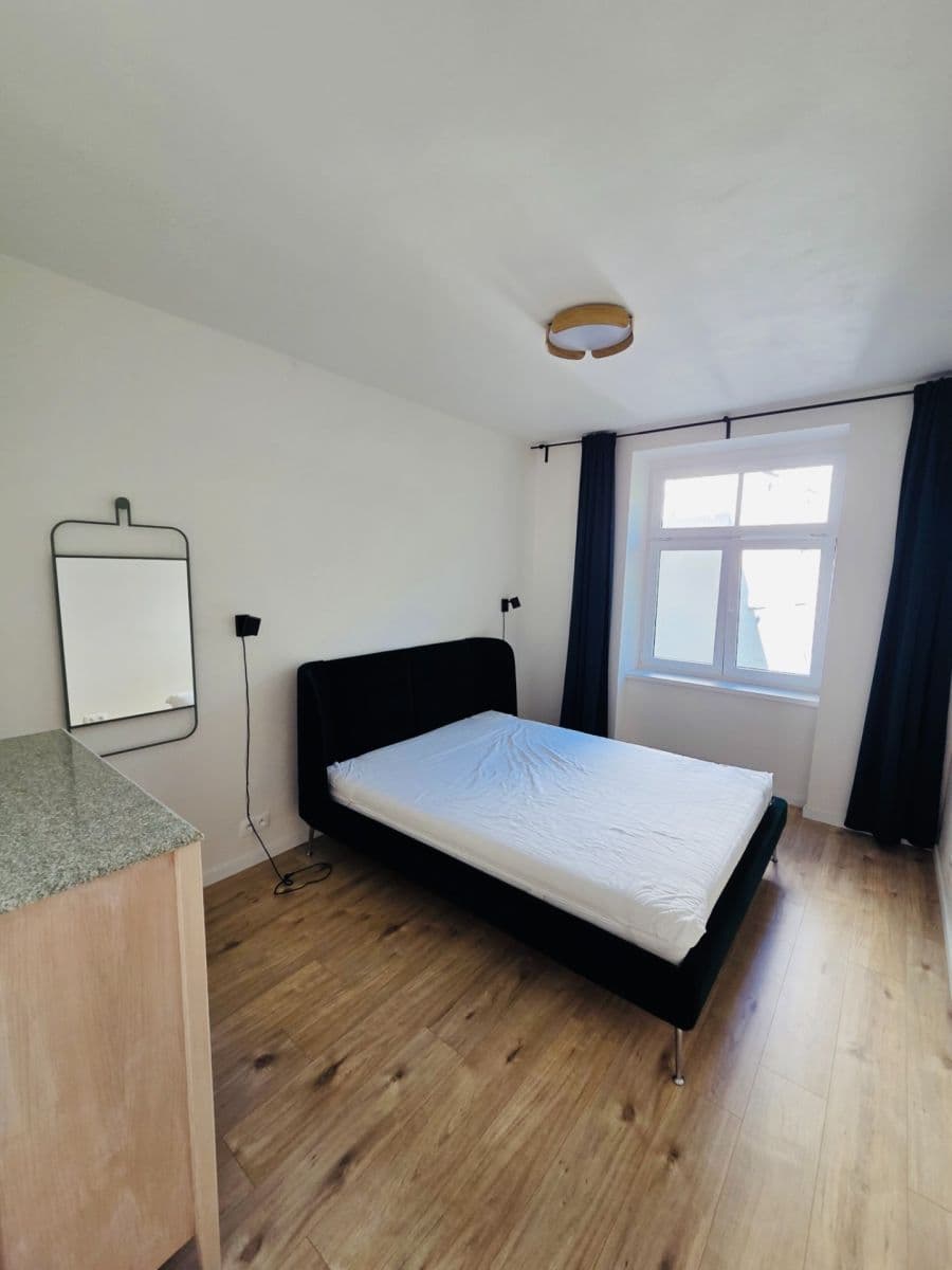 Prenájom bytu 2-izbový 50 m², Na Veselí, Praha, Praha Prenájom bytu 2-izbový 50 m², Na Veselí, Praha, Praha