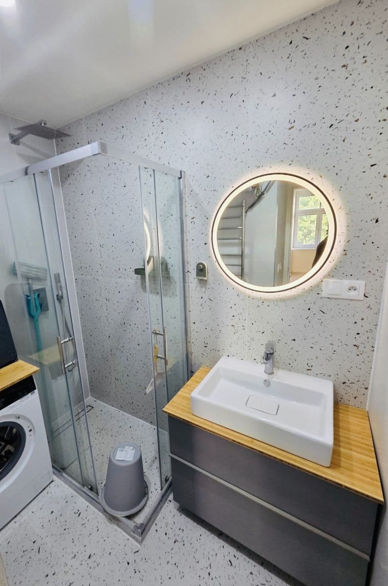Prenájom bytu 2-izbový 50 m², Na Veselí, Praha, Praha Prenájom bytu 2-izbový 50 m², Na Veselí, Praha, Praha
