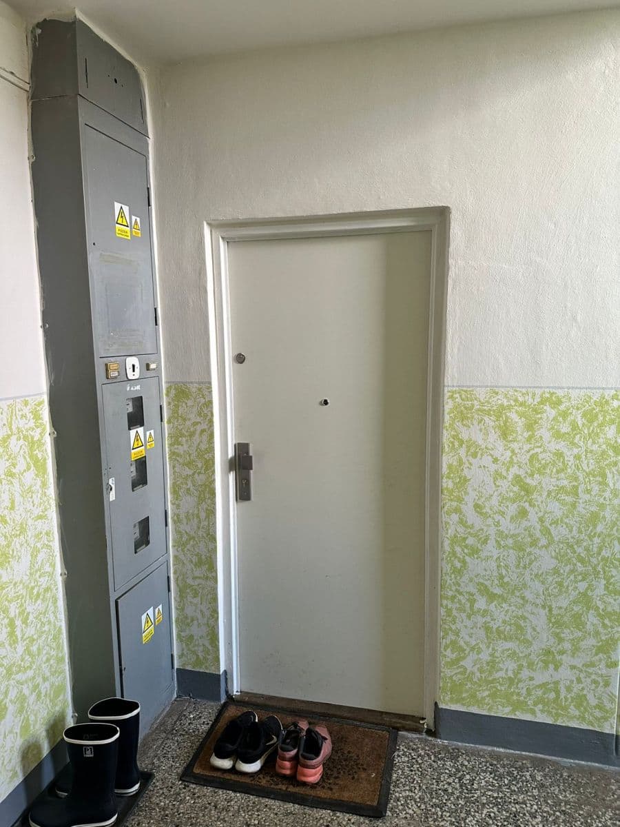 Prenájom bytu 2-izbový 67 m², Jungmannova, Hradec Králové, Královéhradecký kraj Prenájom bytu 2-izbový 67 m², Jungmannova, Hradec Králové, Královéhradecký kraj