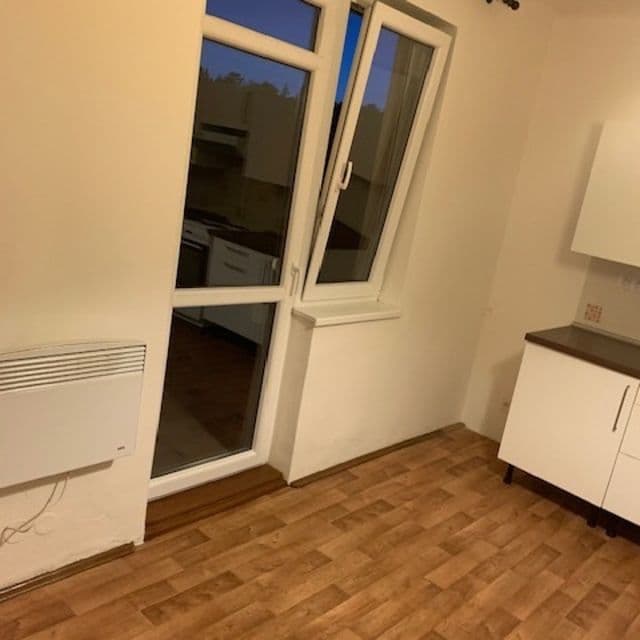Prenájom bytu 2-izbový 50 m², Za Strašnickou vozovnou, Praha, Praha Prenájom bytu 2-izbový 50 m², Za Strašnickou vozovnou, Praha, Praha