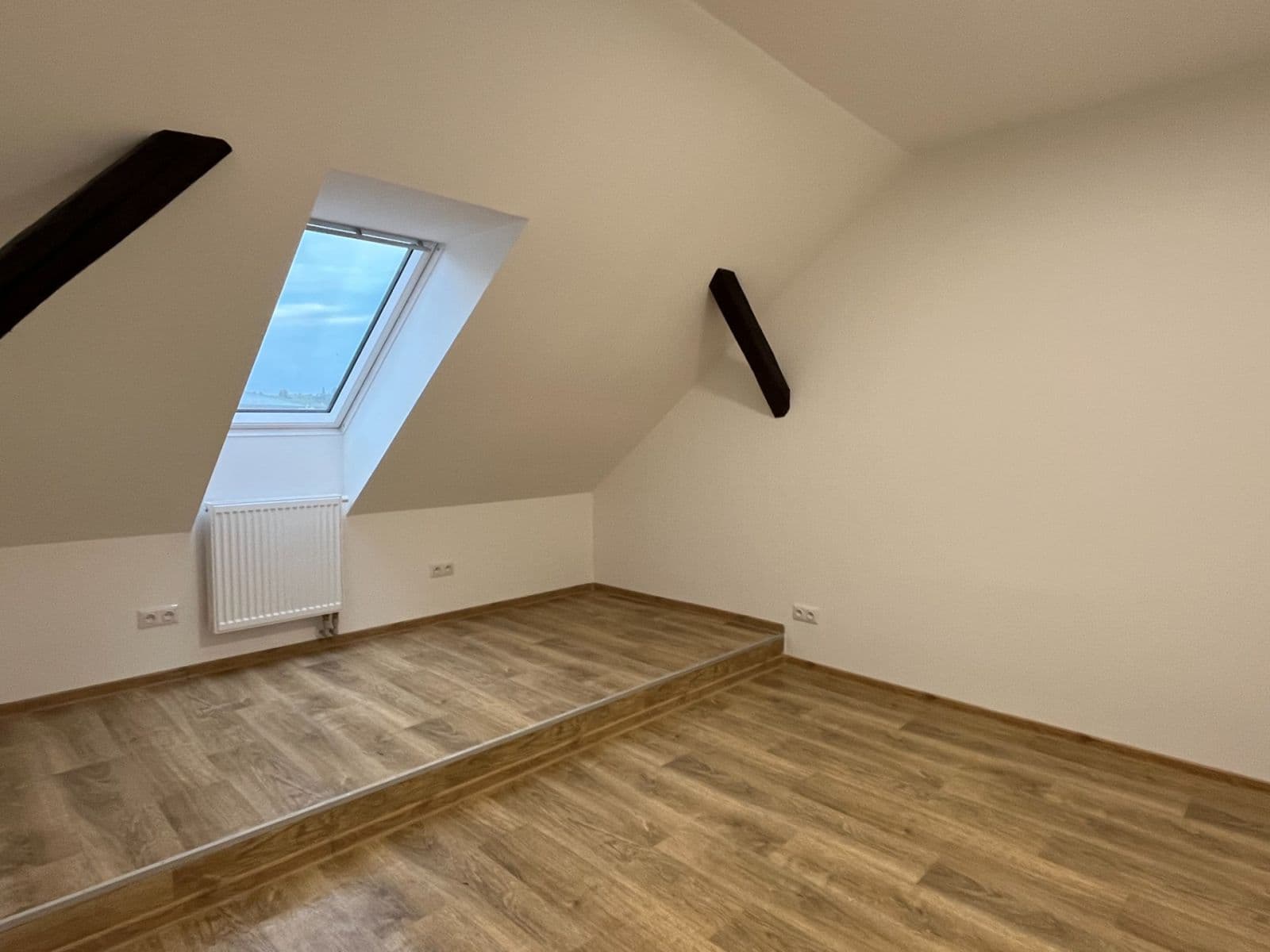 Prenájom bytu 3-izbový 60 m², Svitavská, Brno, Jihomoravský kraj Prenájom bytu 3-izbový 60 m², Svitavská, Brno, Jihomoravský kraj