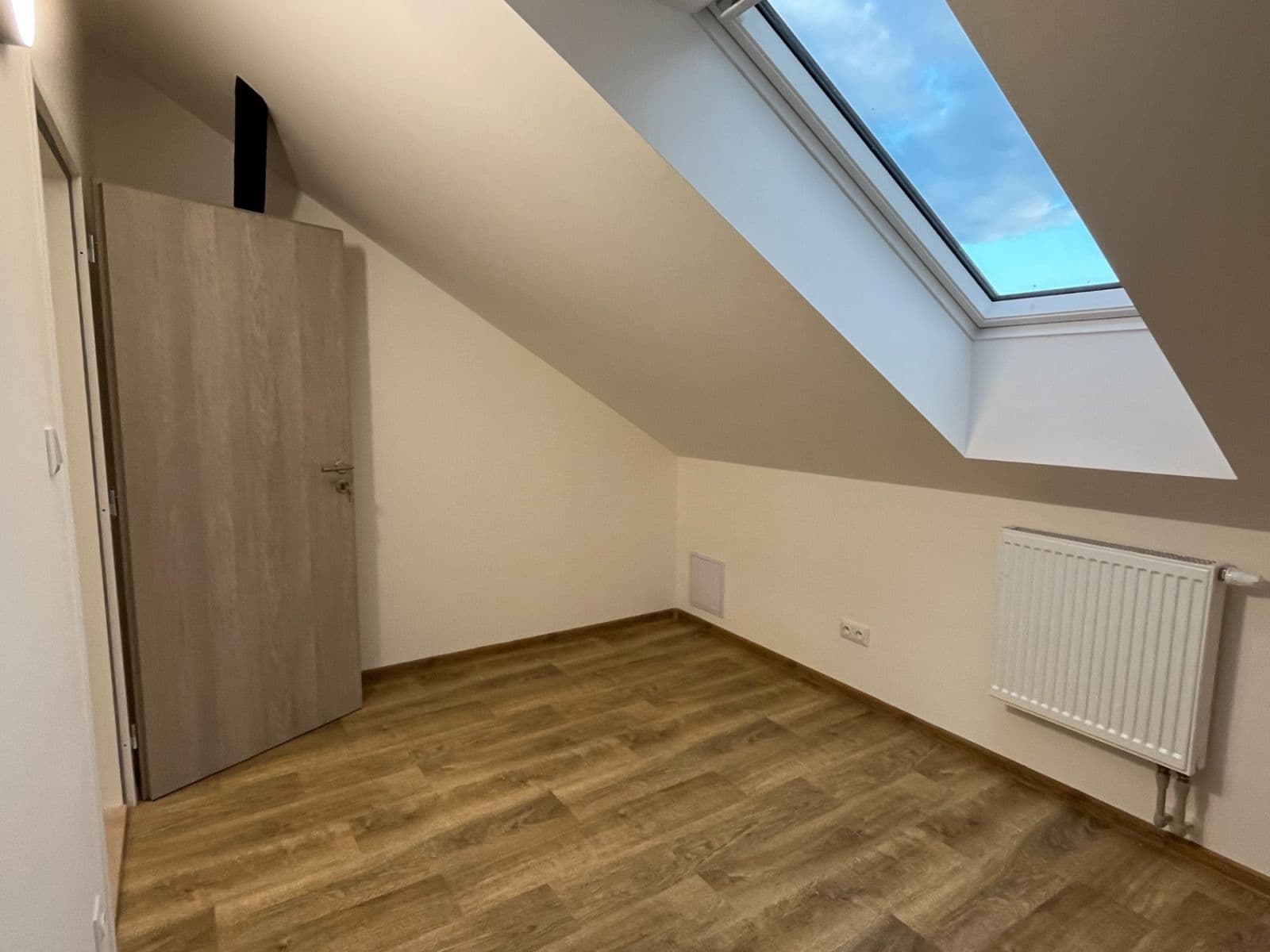 Prenájom bytu 3-izbový 60 m², Svitavská, Brno, Jihomoravský kraj Prenájom bytu 3-izbový 60 m², Svitavská, Brno, Jihomoravský kraj