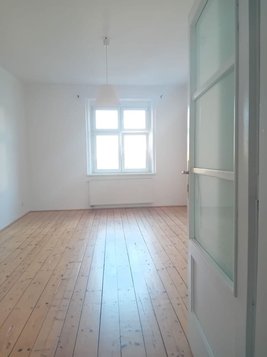 Prenájom bytu 2-izbový 57 m², Ortenovo náměstí, Praha, Praha Prenájom bytu 2-izbový 57 m², Ortenovo náměstí, Praha, Praha