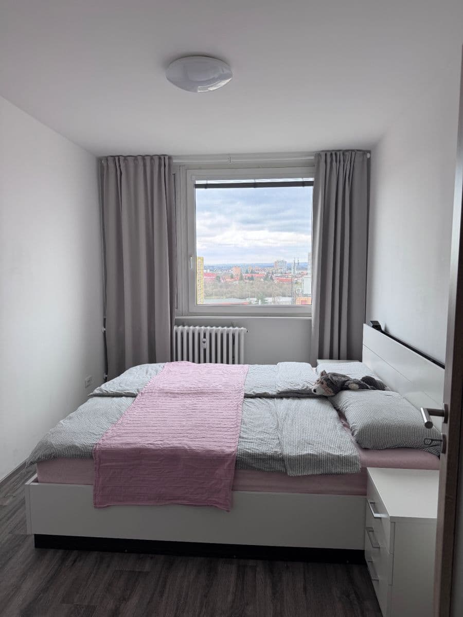 Prenájom bytu 2-izbový 49 m², Smotlachova, Praha, Praha Prenájom bytu 2-izbový 49 m², Smotlachova, Praha, Praha