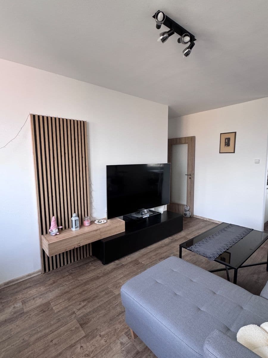 Prenájom bytu 2-izbový 49 m², Smotlachova, Praha, Praha Prenájom bytu 2-izbový 49 m², Smotlachova, Praha, Praha