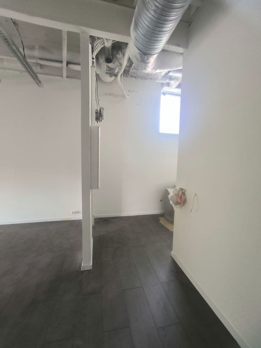 Prenájom nebytového priestoru 82 m², P. Pázmaňa, Šaľa, Nitriansky kraj Prenájom nebytového priestoru 82 m², P. Pázmaňa, Šaľa, Nitriansky kraj
