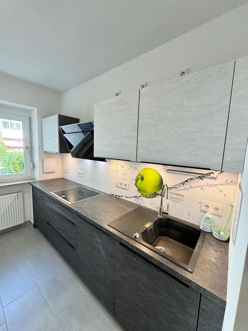 Prenájom bytu 1-izbový 90 m², Lothstr 13, München, Bavorsko Prenájom bytu 1-izbový 90 m², Lothstr 13, München, Bavorsko