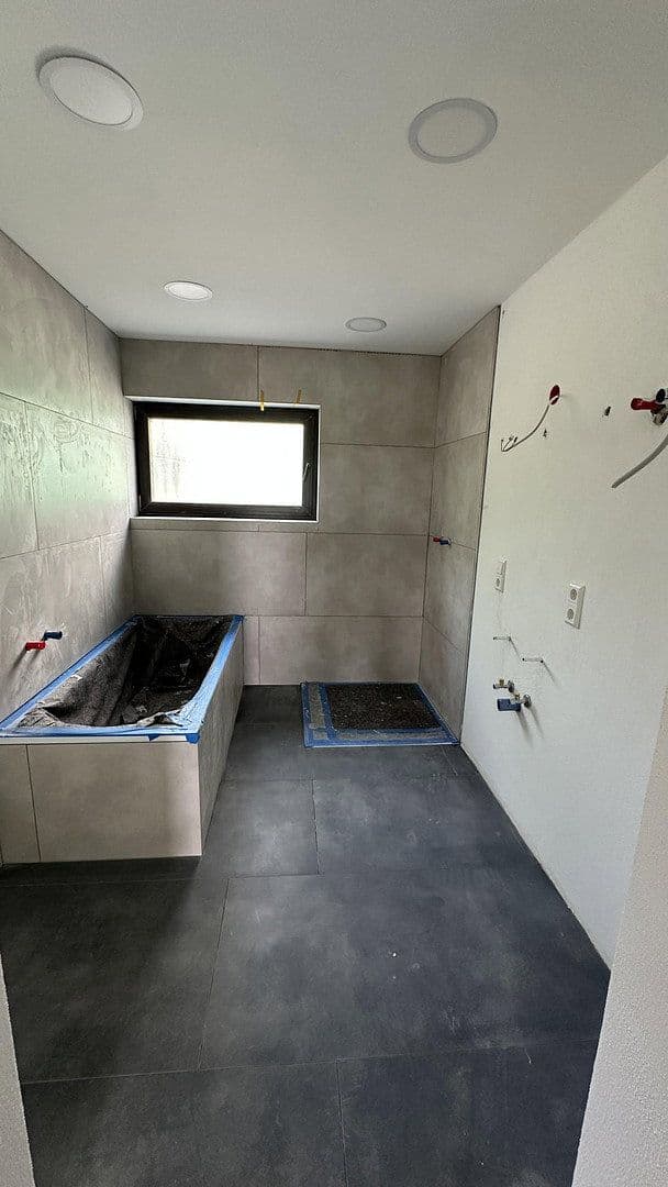 Prenájom bytu 2-izbový 70 m², Norath, Porýnie-Falcko Prenájom bytu 2-izbový 70 m², Norath, Porýnie-Falcko