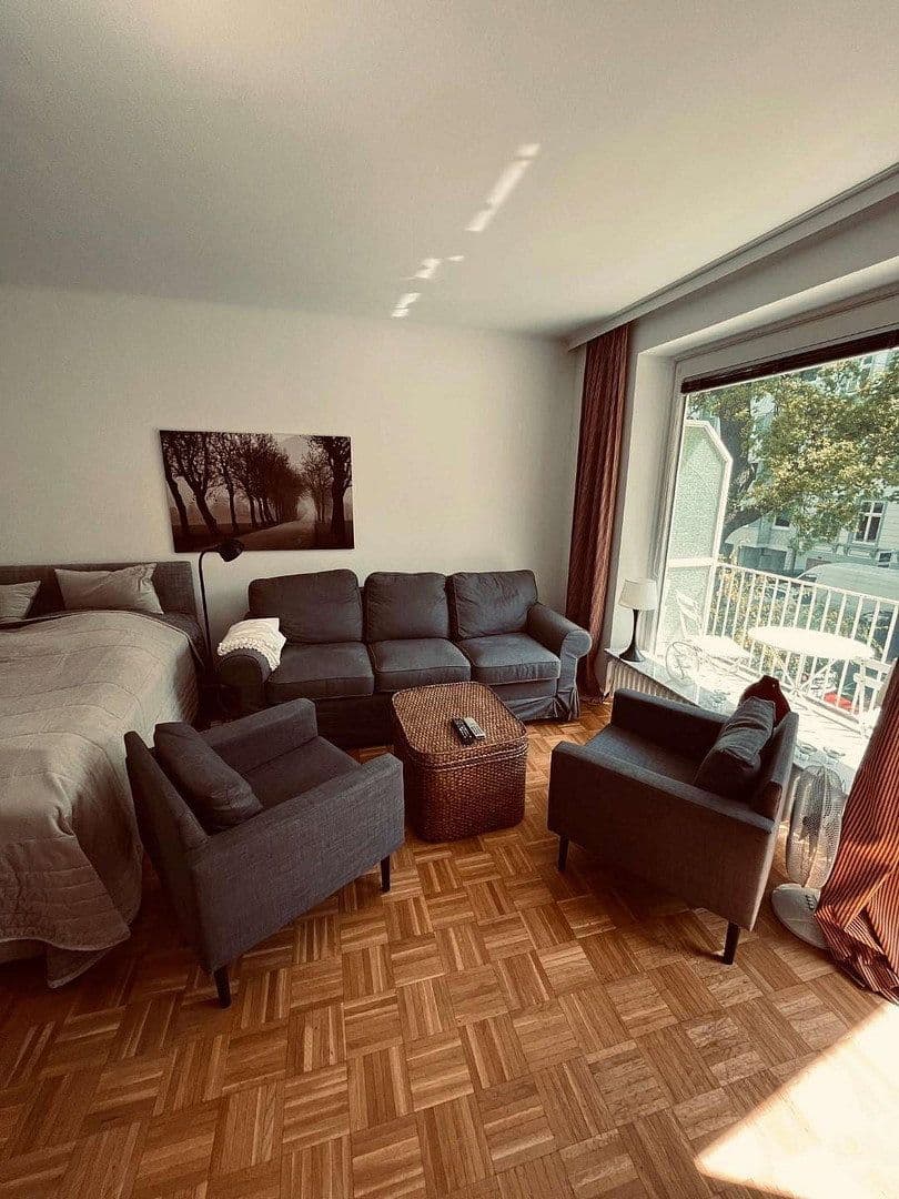 Prenájom bytu 1-izbový 35 m², Hamburg, Hamburg Prenájom bytu 1-izbový 35 m², Hamburg, Hamburg